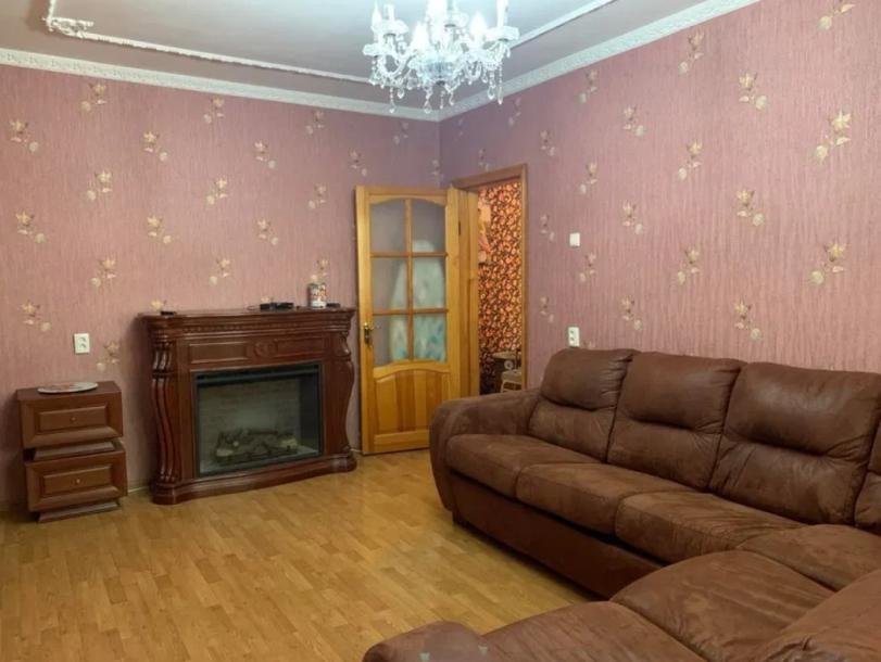 Квартира, 3-кімн., Харьков, Масельского метро, Библика