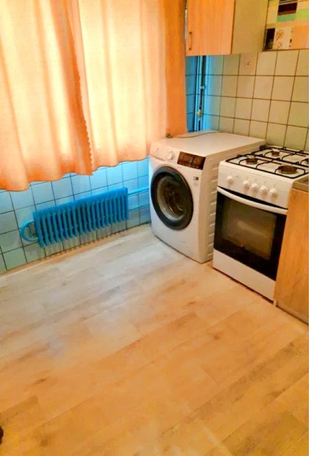 Квартира, 3-кімн., Харьков, 624м/р, Амосова
