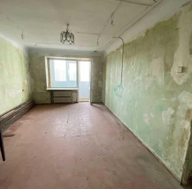 Квартира, 3-кімн., Харьков, Холодная Гора, Полтавский Шлях