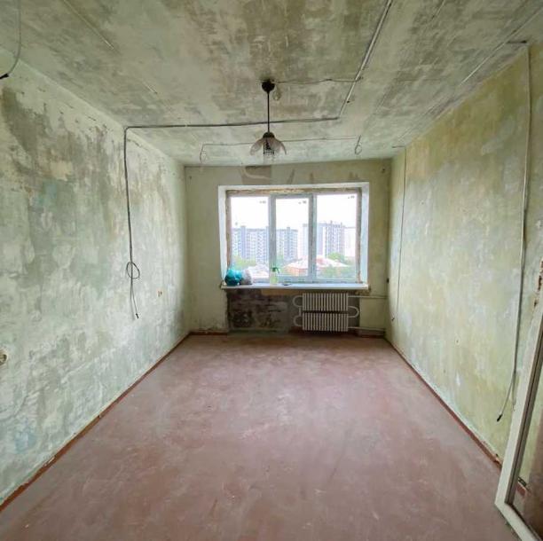 Квартира, 3-кімн., Харьков, Холодная Гора, Полтавский Шлях
