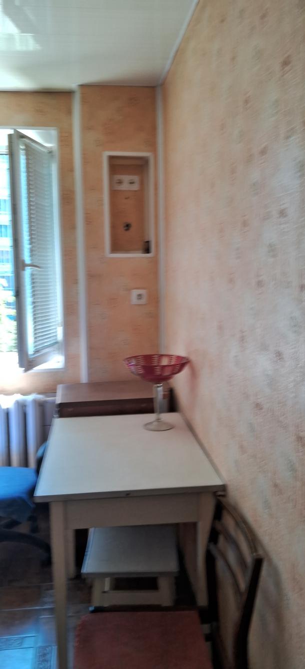 Квартира, 2-кімн., Харьков, 606м/р, Тракторостроителей просп.