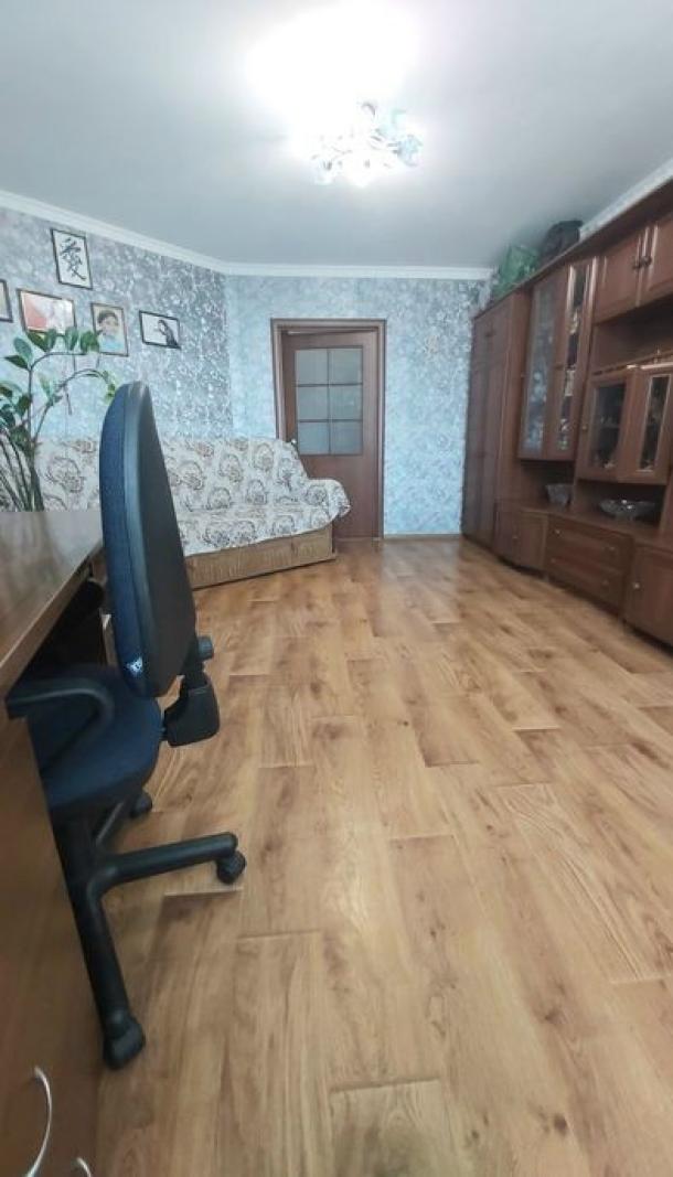 Квартира, 3-кімн., Харьков, Новые Дома, Льва Ландау пр.
