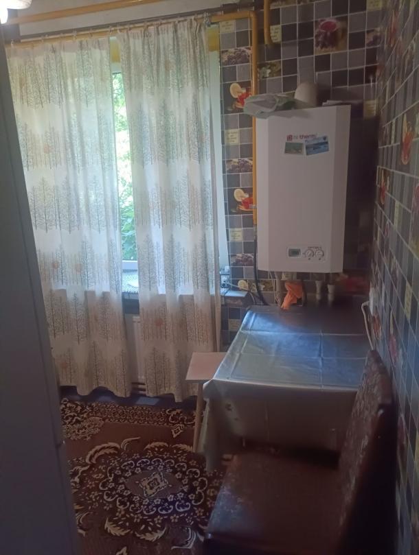 Квартира, 2-кімн., Подворки, Харьковский район, Сумской путь