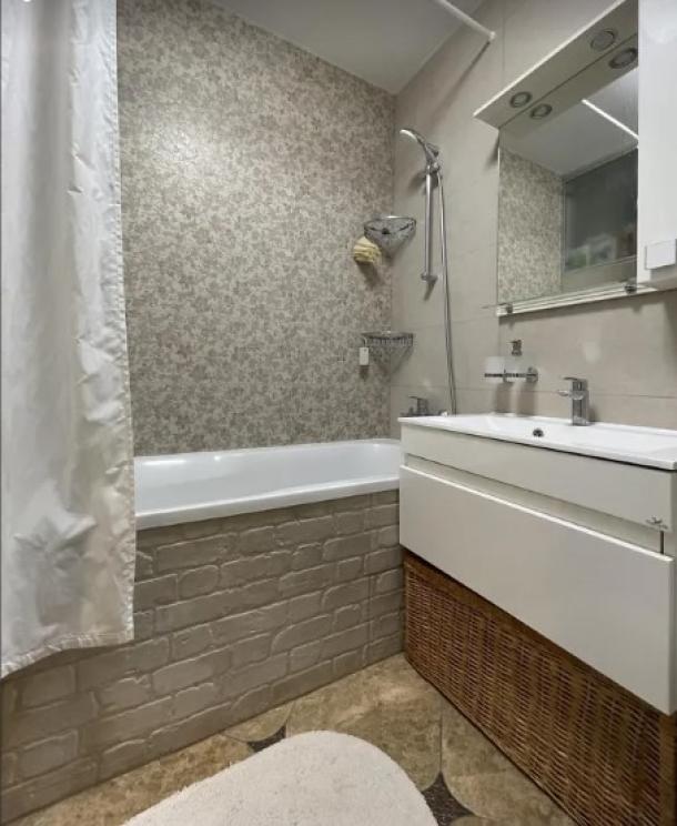 Квартира, 2-кімн., Харьков, 608м/р, Валентиновская