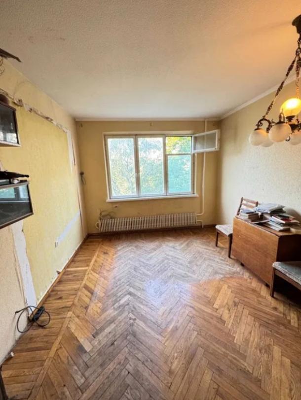 Квартира, 3-кімн., Харьков, 522м/р, Академика Павлова