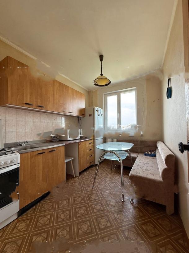 Квартира, 3-кімн., Харьков, 3 Северная Салтовка, Натальи Ужвий