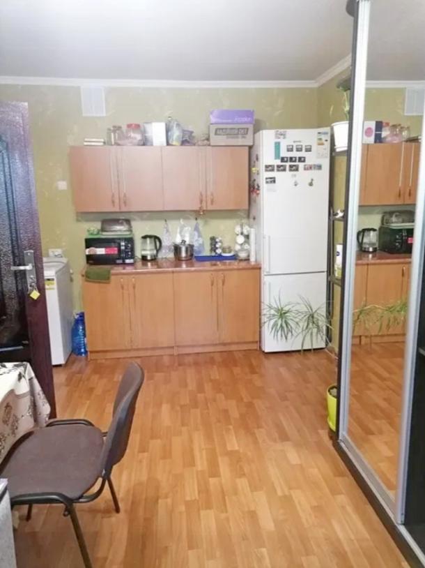 Гостинка, Харьков, Центральный рынок метро, Большая Панасовская
