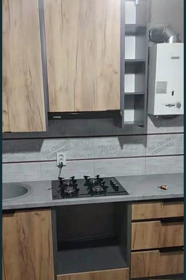 Квартира, 3-кімн., Солоницевка, Харьковский район, Сумской путь