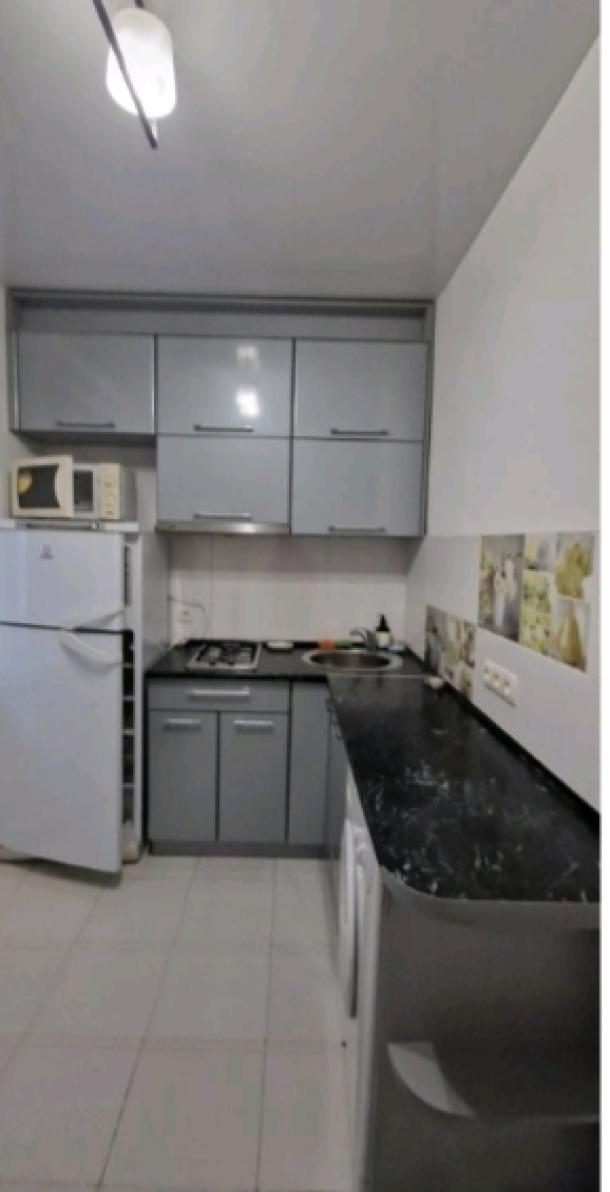 Квартира, 1-кімн., Харьков, 522м/р, Валентиновская
