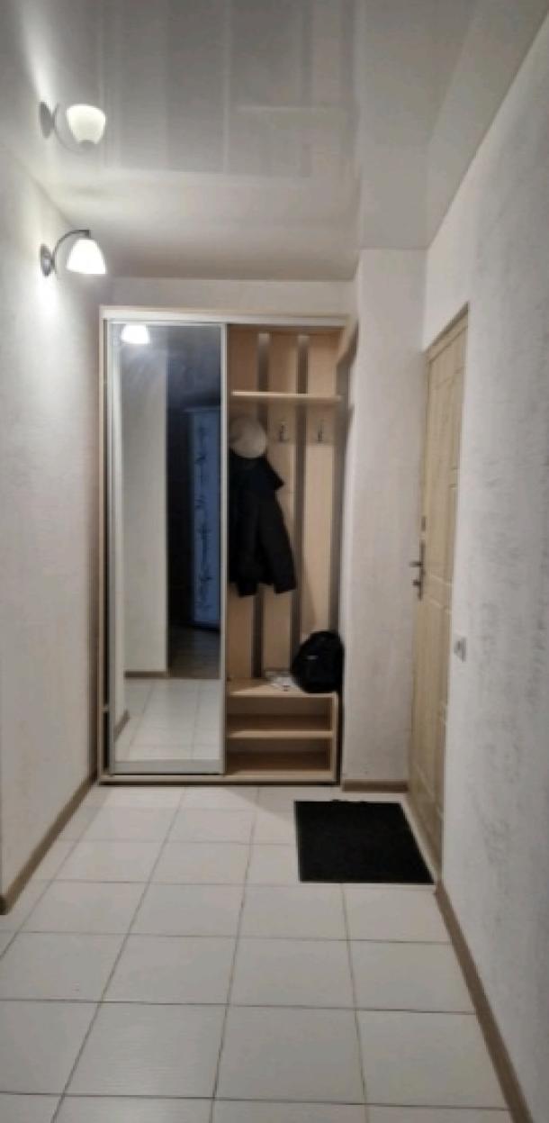 Квартира, 1-кімн., Харьков, 522м/р, Валентиновская