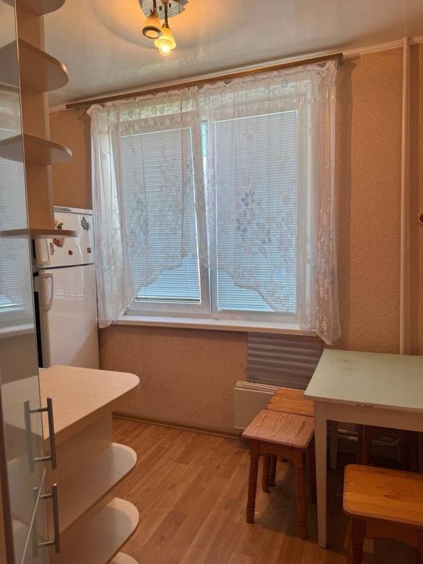 Квартира, 2-кімн., Харьков, Алексеевка, Победы пр.