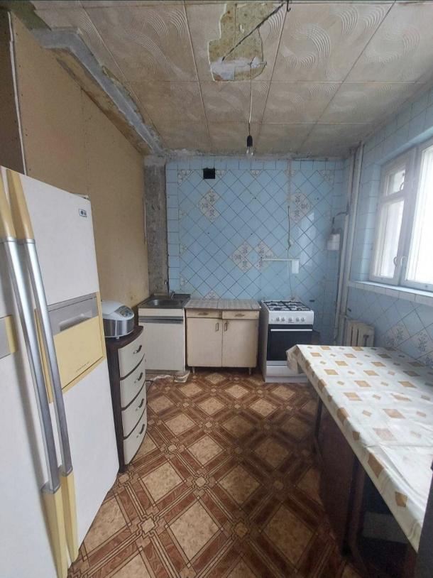Квартира, 3-кімн., Харьков, Гагарина метро , Аэрокосмический просп. (Гагарина проспект)