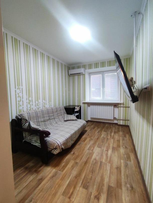 Квартира, 2-кімн., Харьков, Павлово Поле, Науки пр.