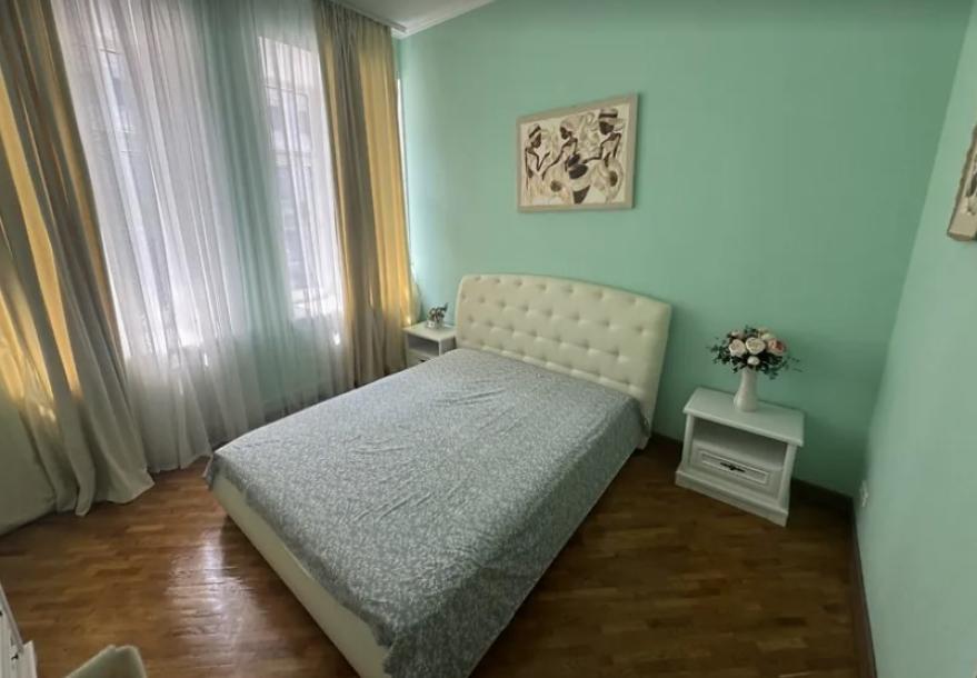 Квартира, 4-кімн., Харьков, Нагорный, Майка Йогансена (Лермонтовская)