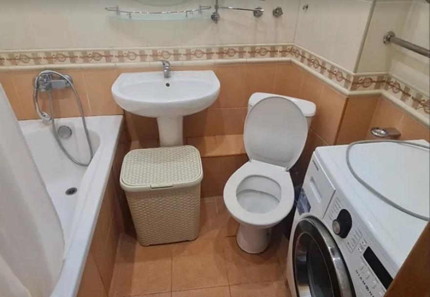 Квартира, 2-кімн., Харьков, 522м/р, Непокоренных (Героев Труда)