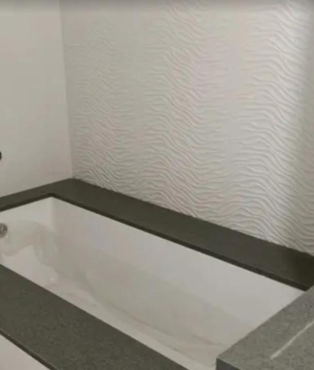 Квартира, 3-кімн., Харьков, Алексеевка, Победы пр.