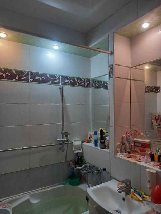 Квартира, 3-кімн., Харьков, Горизонт, Героев Харькова пр-т