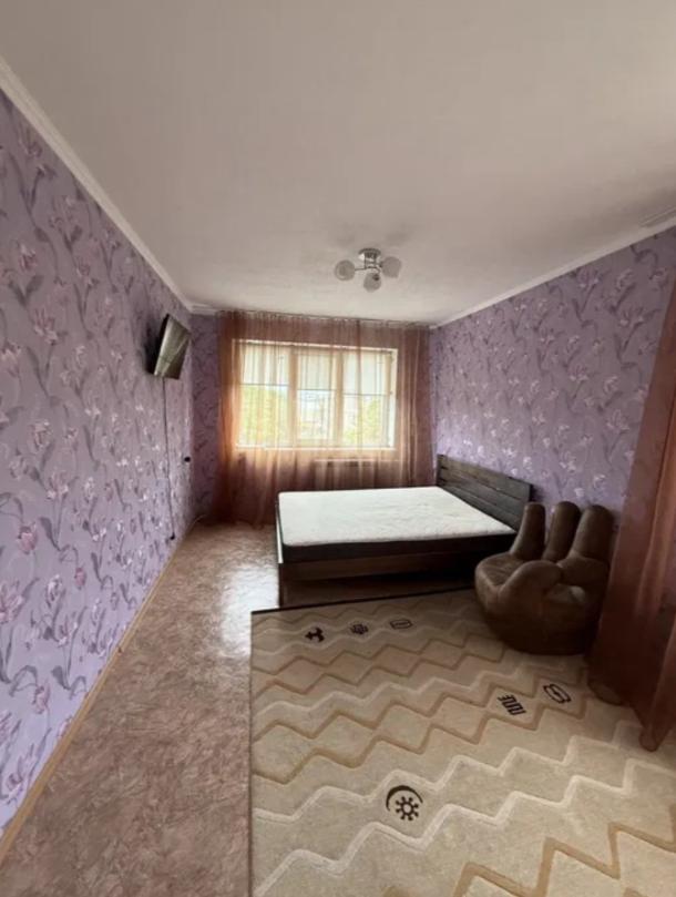 Квартира, 2-кімн., Харьков, 533м/р, Светлая