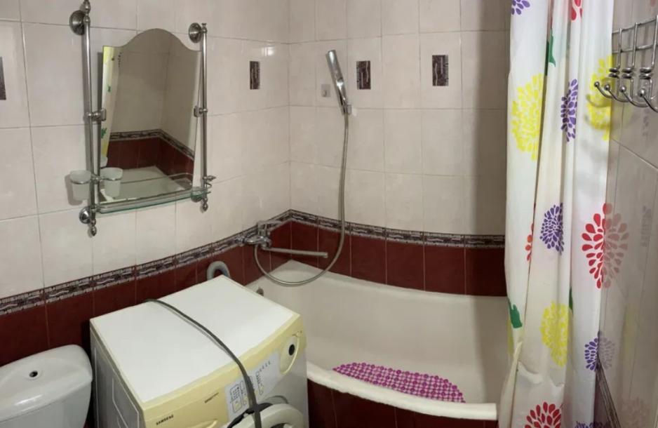 Квартира, 1-кімн., Харьков, 535Ам/р, Тракторостроителей просп.