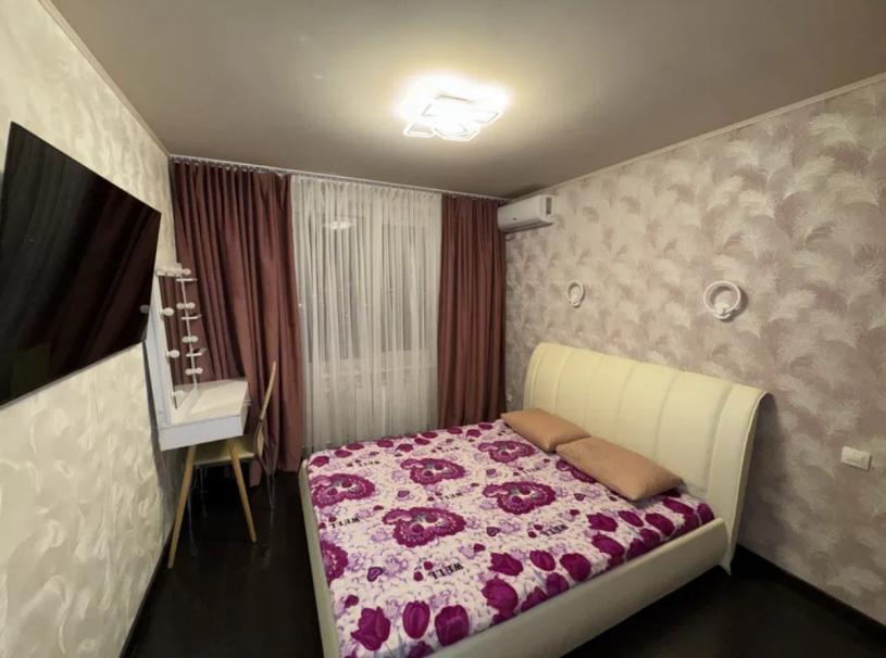 Квартира, 2-кімн., Харьков, Спортивная метро, Дмитрия Коцюбайло (Державинская)