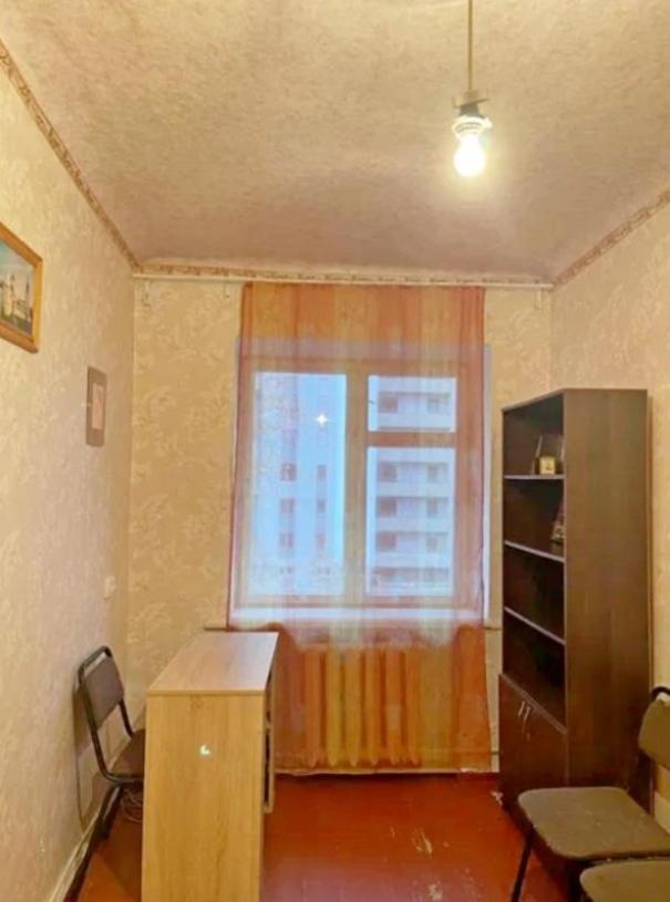 Комната, Харьков, Павлово Поле, Шекспира пер.