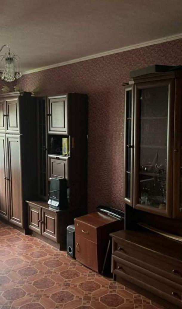 Квартира, 3-кімн., Хроли, Харьковский район, Олимпийская (Ворошилова)