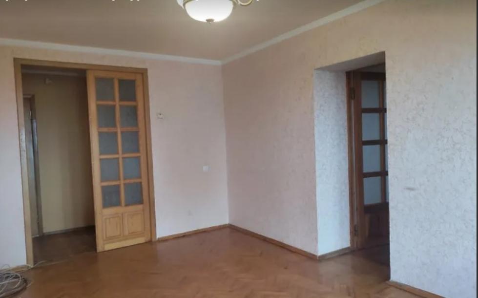 Квартира, 3-кімн., Харьков, Павлово Поле, 23 Августа