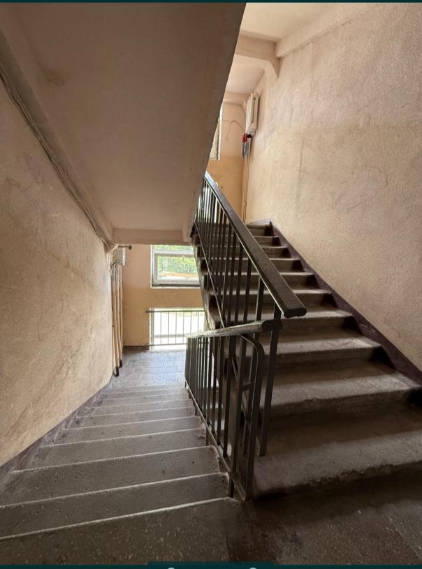 Квартира, 2-кімн., Харьков, 603м/р, Тракторостроителей просп.