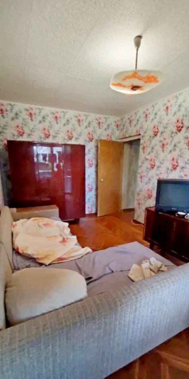Квартира, 2-кімн., Харьков, Гагарина метро , Аэрокосмический просп. (Гагарина проспект)