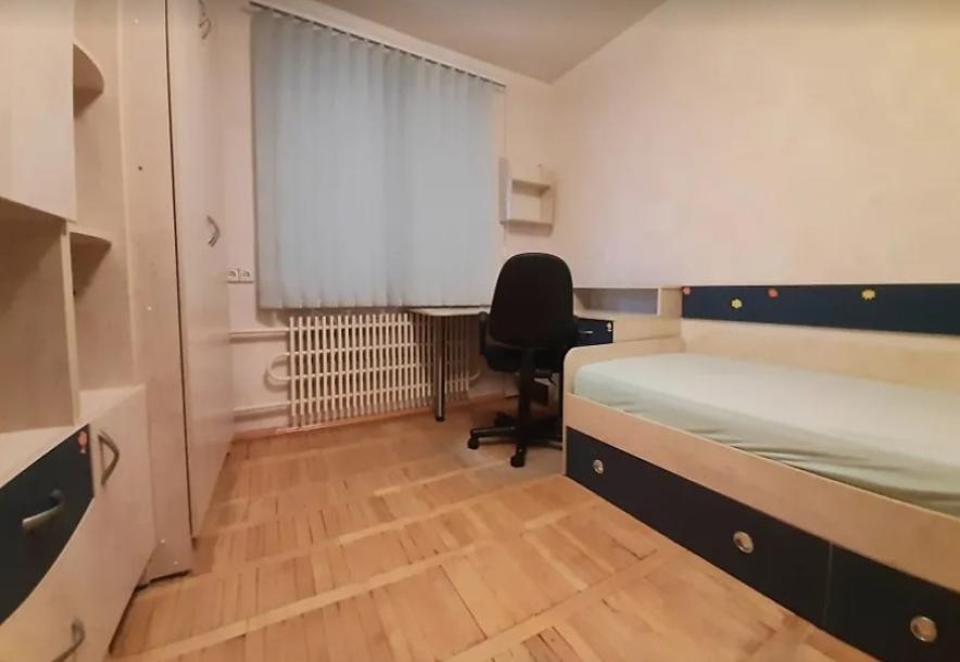 Квартира, 3-кімн., Харьков, Центр, Европейская (Новгородская)