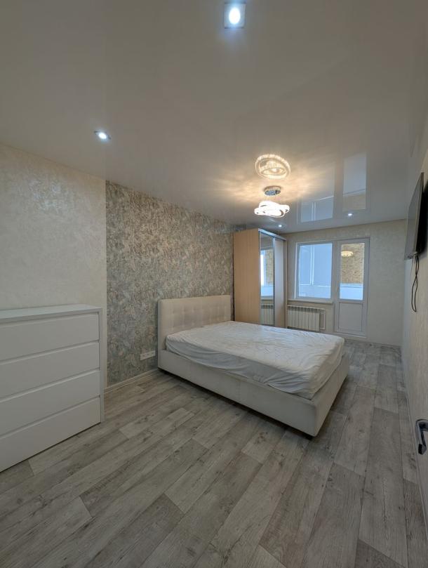 Квартира, 3-кімн., Харьков, 531м/р, Тракторостроителей просп.