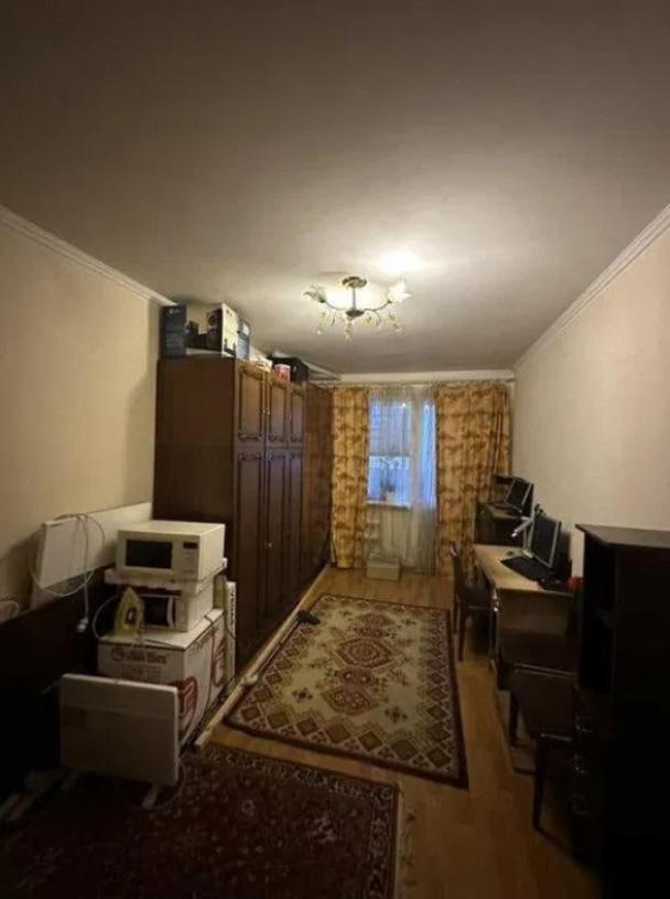Квартира, 3-кімн., Харьков, Одесская, Аэрокосмический просп. (Гагарина проспект)