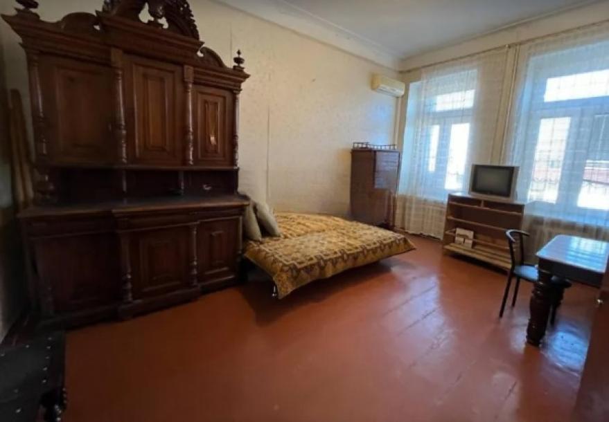Квартира, 3-кімн., Харьков, Нагорный, Чернышевская