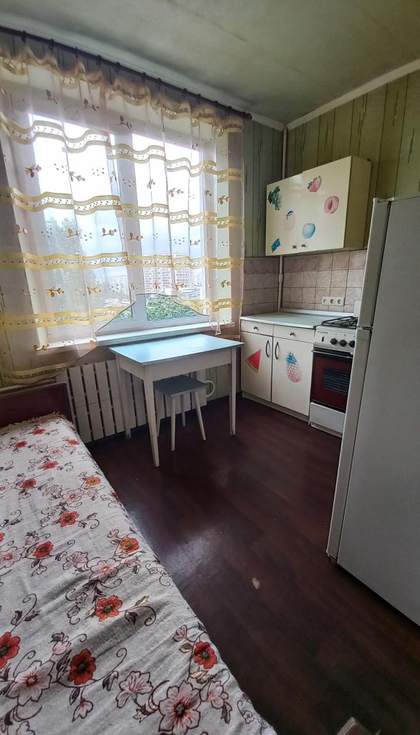 Квартира, 1-кімн., Харьков, 520м/р, Академика Павлова