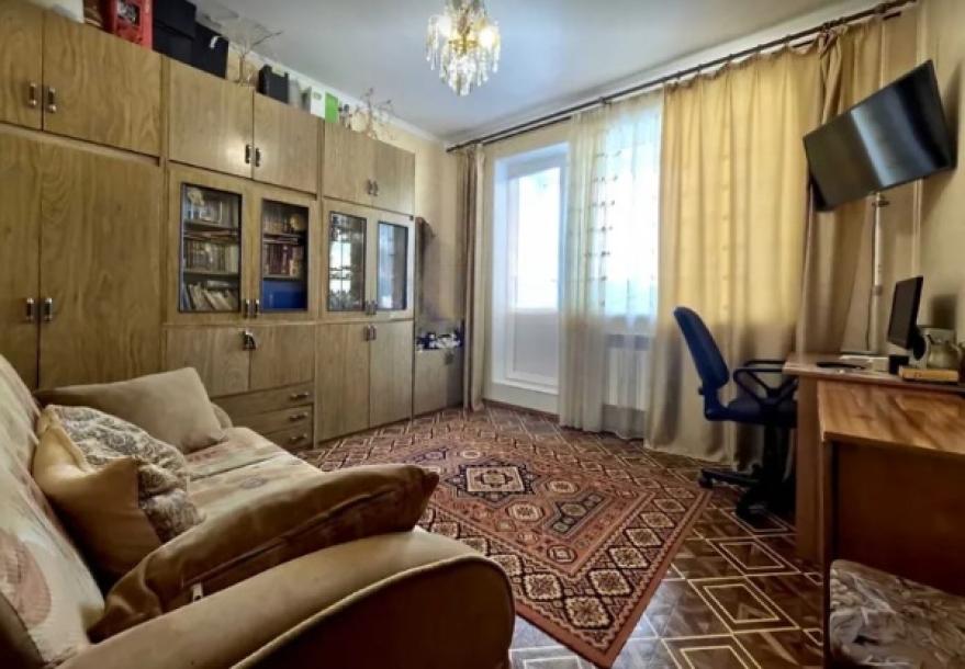 Квартира, 3-кімн., Харьков, Новые Дома, Олимпийская (Ворошилова)