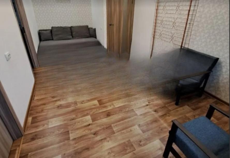 Квартира, 3-кімн., Харьков, 524м/р, Непокоренных (Героев Труда)