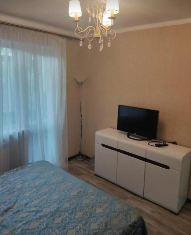 Квартира, 4-кімн., Харьков, 606Ам/р, Валентиновская