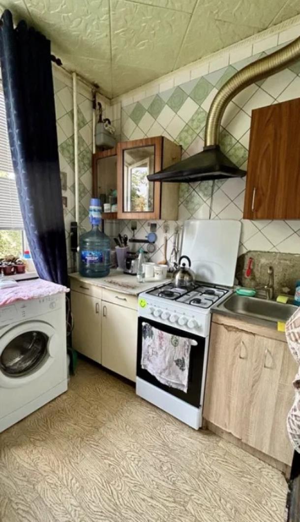 Квартира, 2-кімн., Харьков, 533м/р, Непокоренных (Героев Труда)