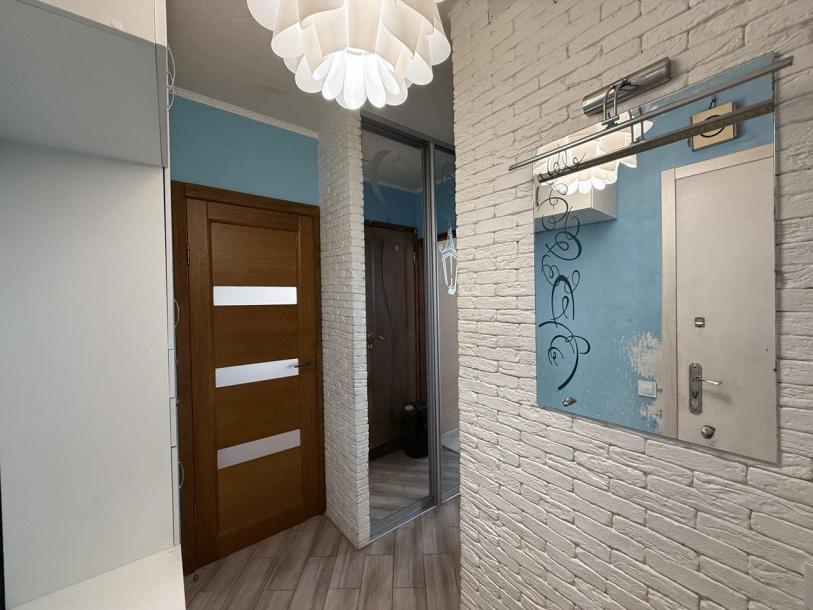 Квартира, 1-кімн., Харьков, 533м/р, Тракторостроителей просп.