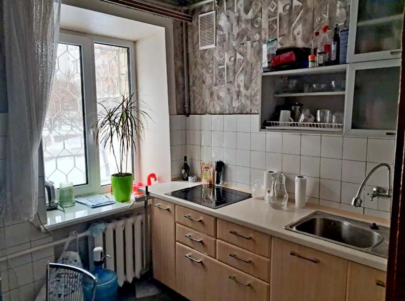 Квартира, 2-кімн., Харьков, Южный Вокзал, Малиновского