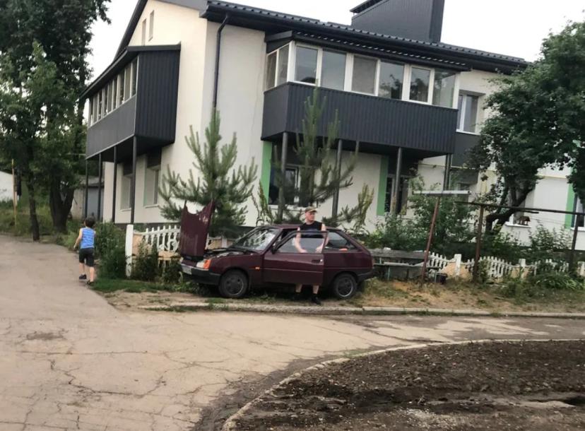 Квартира, 4-кімн., Дергачи, Харьковский район, Центральная