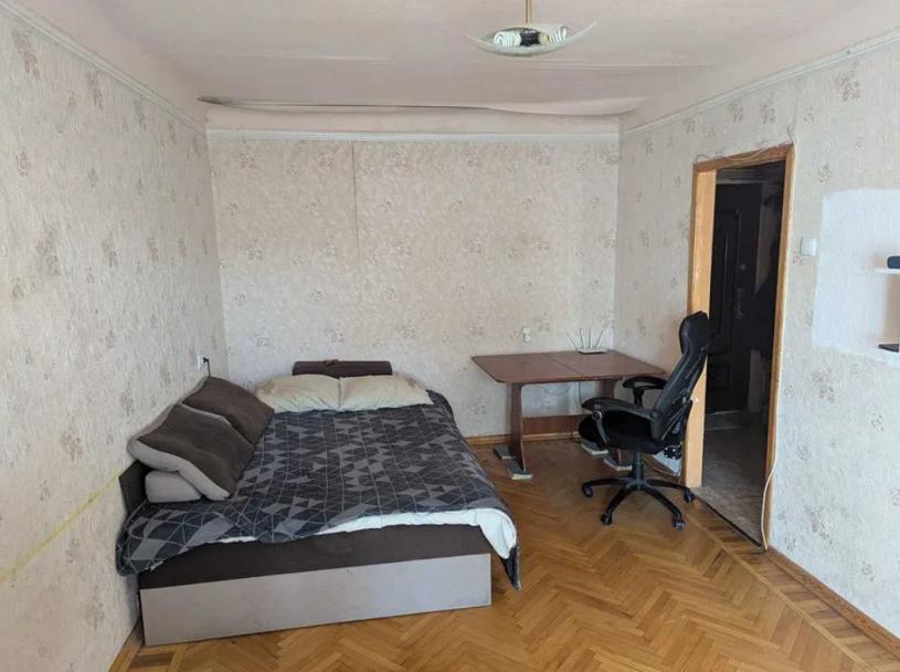 Квартира, 1-кімн., Харьков, Павлово Поле, Деревянко