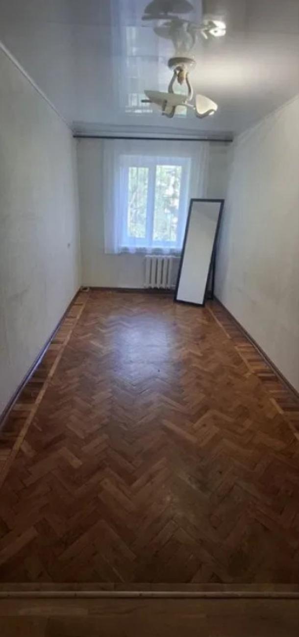 Квартира, 2-кімн., Харьков, ХТЗ, Александровский пр.