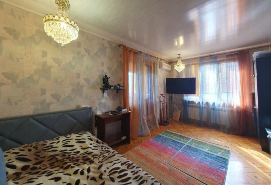 Квартира, 2-кімн., Харьков, 522м/р, Непокоренных (Героев Труда)