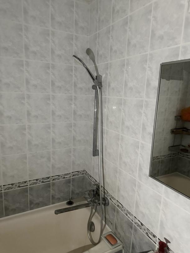 Квартира, 3-кімн., Харьков, 607м/р, Тракторостроителей просп.