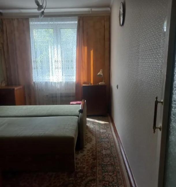 Квартира, 3-кімн., Харьков, 608м/р, Академика Павлова