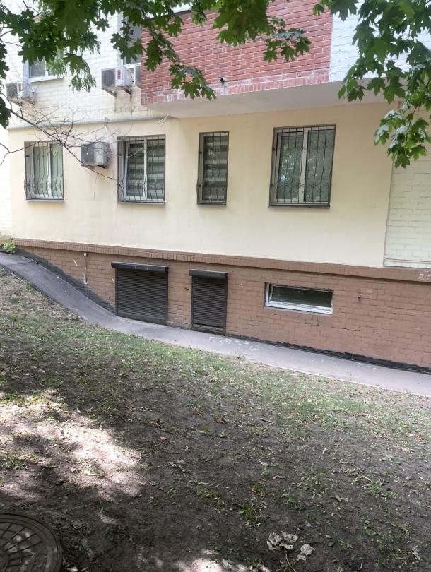 Гостинка, Харьков, 604м/р, Тракторостроителей просп.