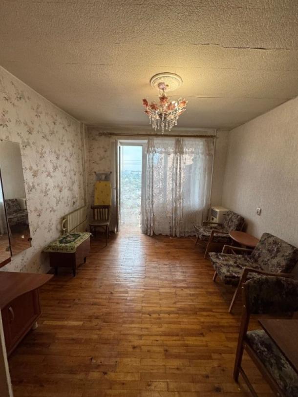 Квартира, 2-кімн., Харьков, Гагарина метро , Аэрокосмический просп. (Гагарина проспект)