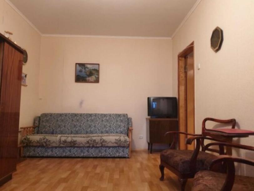 Квартира, 2-кімн., Харьков, Павлово Поле, Старицкого