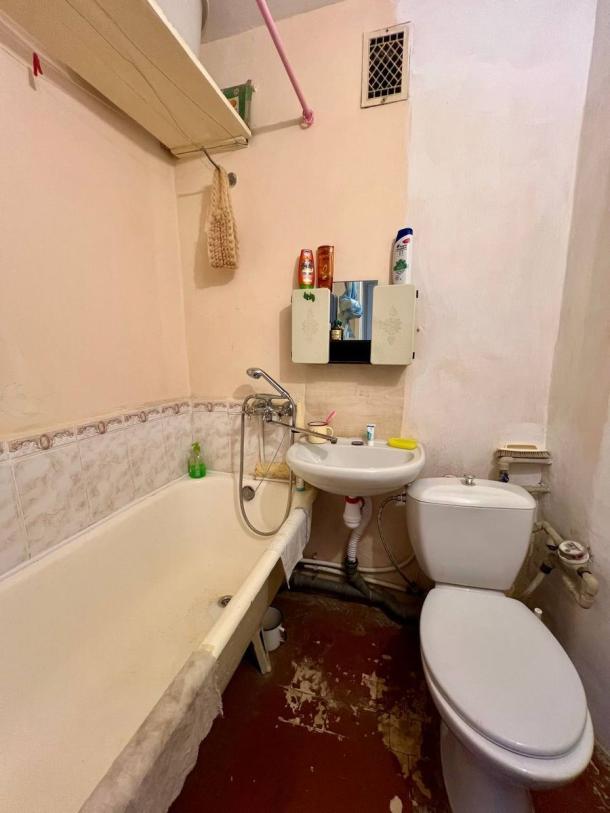 Квартира, 1-кімн., Харьков, 608м/р, Непокоренных (Героев Труда)
